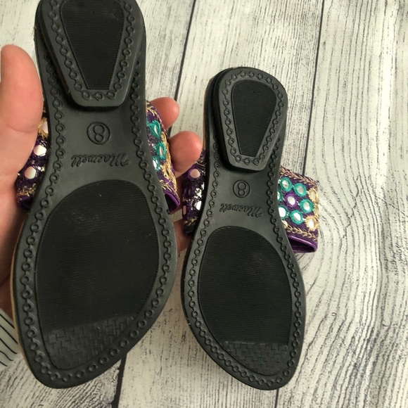 NWOT Girls Sandals - Picture 5 of 5